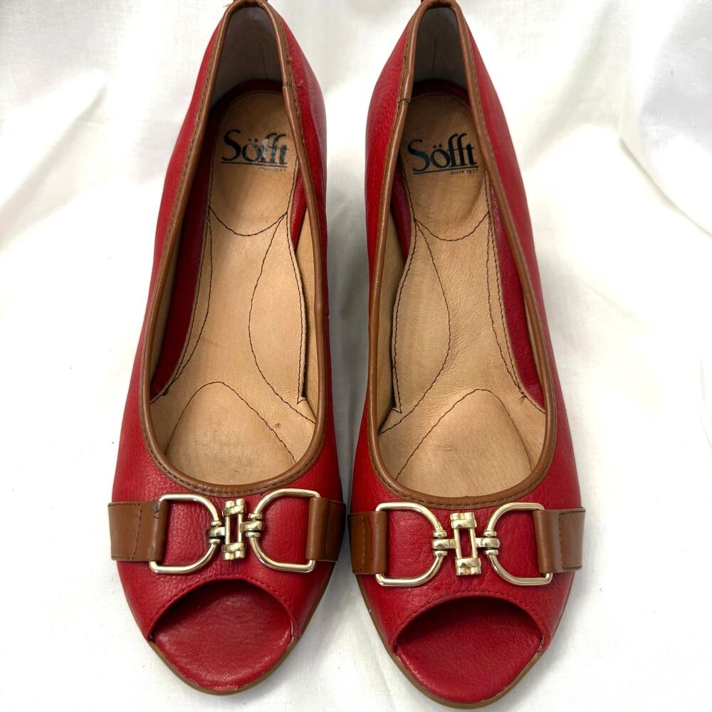 Sofft Red Leather Camira Peep Toe Wedge with Gold Buckle Detail. Womens size 9.5